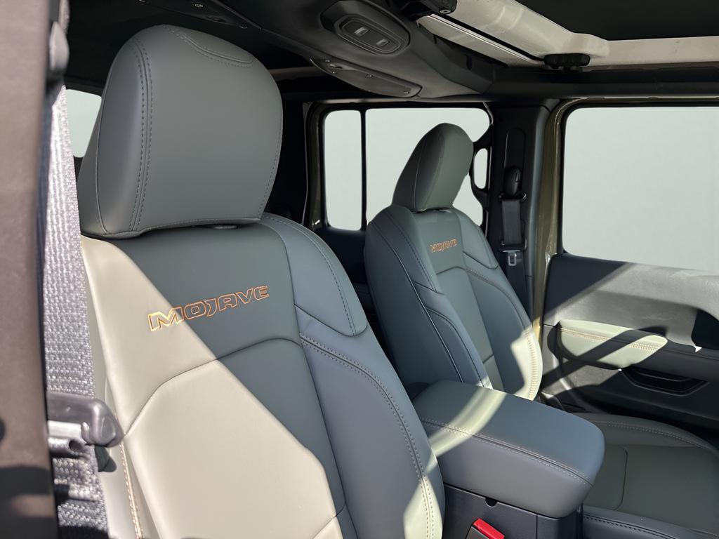 new 2025 Jeep Gladiator car, priced at $53,245