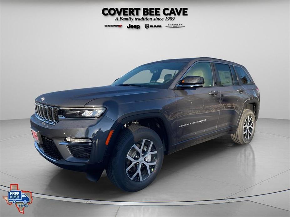 new 2025 Jeep Grand Cherokee car, priced at $44,795