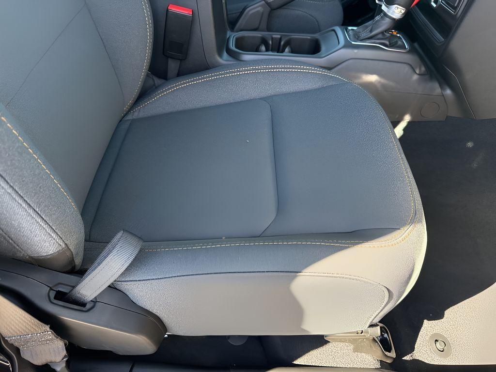 new 2025 Jeep Gladiator car, priced at $40,940