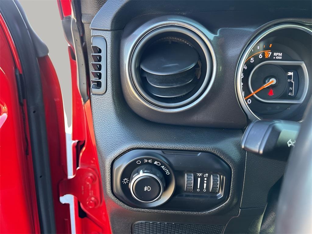 used 2019 Jeep Wrangler Unlimited car, priced at $25,496