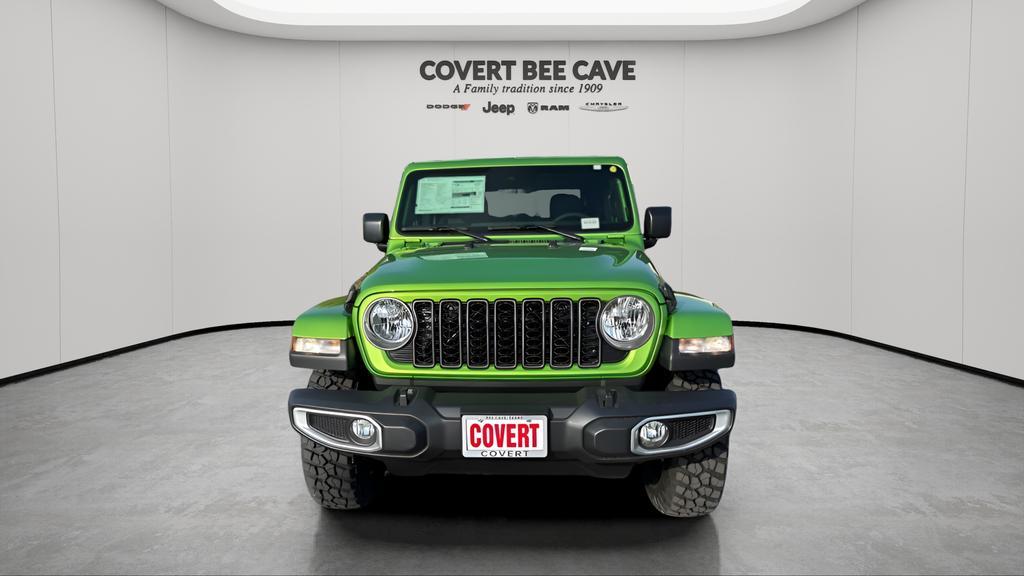 new 2025 Jeep Gladiator car, priced at $44,205