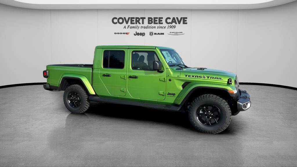 new 2025 Jeep Gladiator car, priced at $44,205