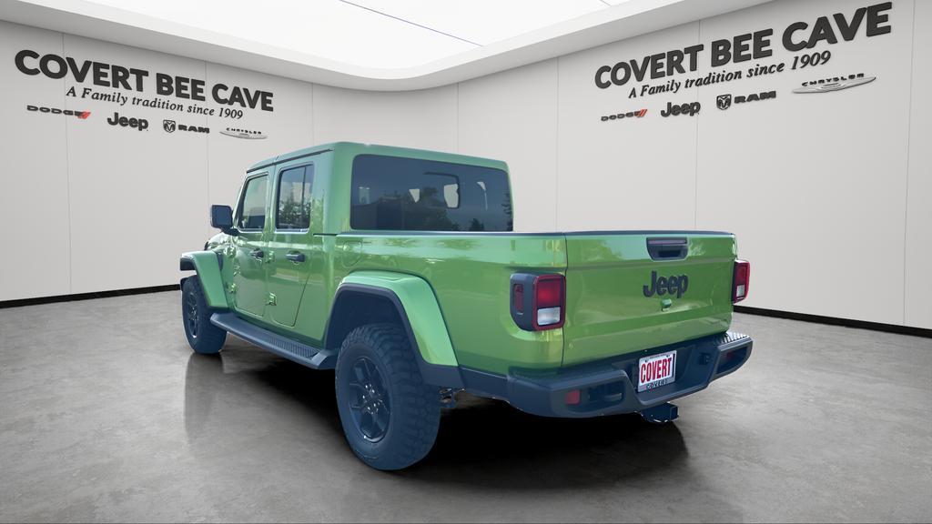 new 2025 Jeep Gladiator car, priced at $44,205