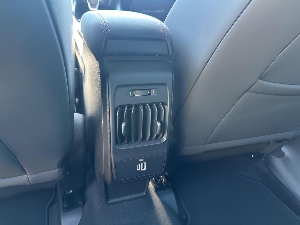 new 2025 Dodge Hornet car, priced at $28,672