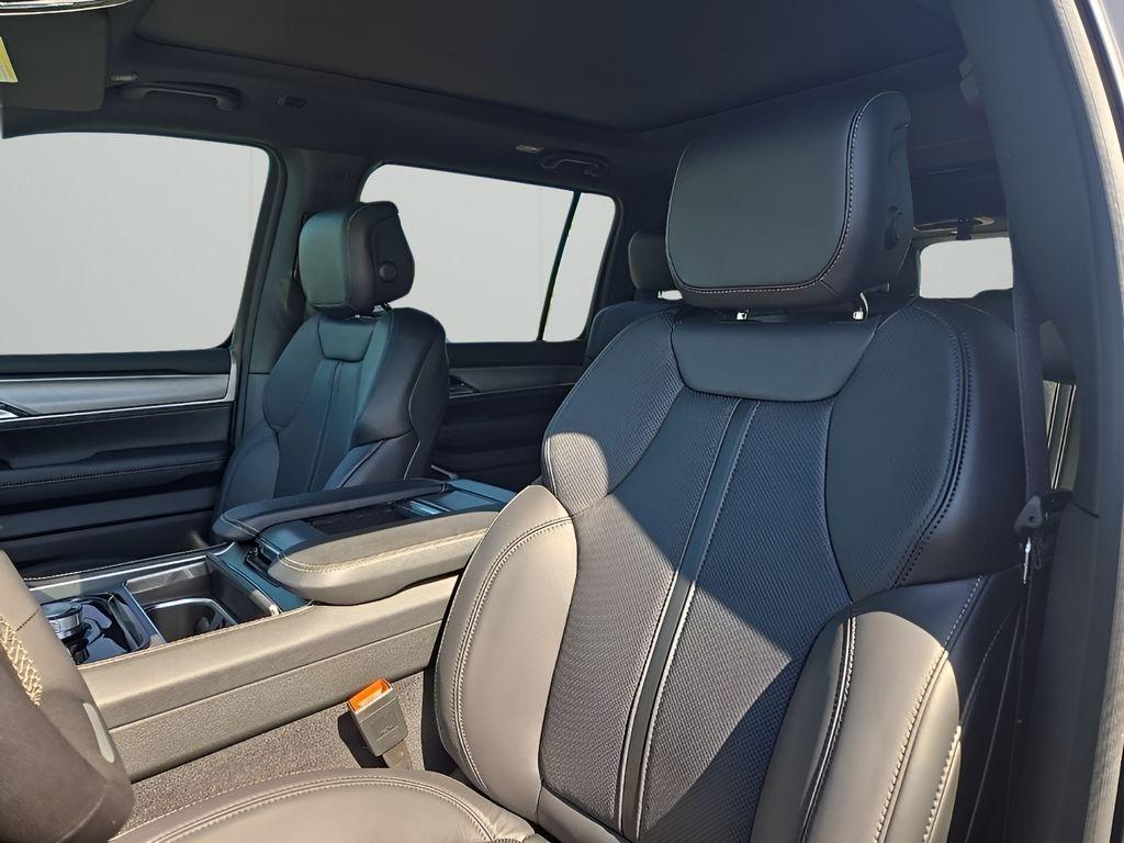 new 2025 Jeep Wagoneer car, priced at $89,320