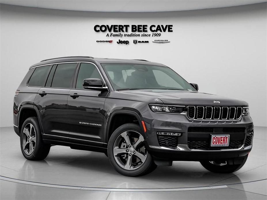 new 2024 Jeep Grand Cherokee L car, priced at $50,883