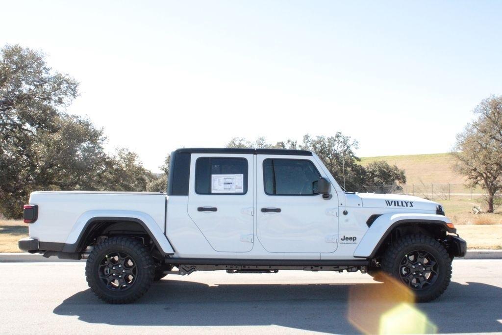 used 2023 Jeep Gladiator car, priced at $49,337