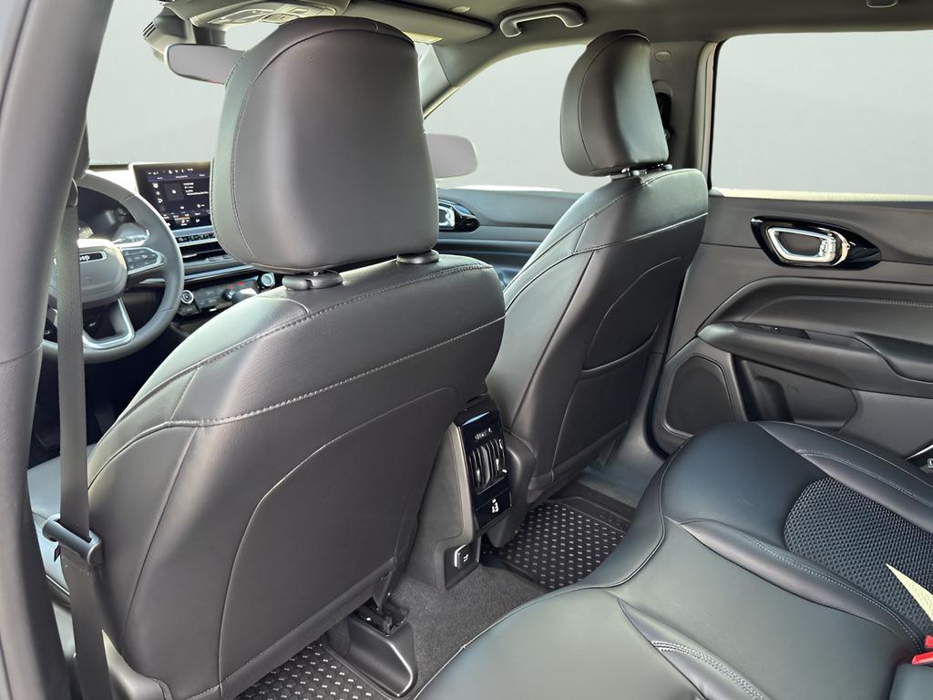 new 2026 Jeep Compass car, priced at $33,368