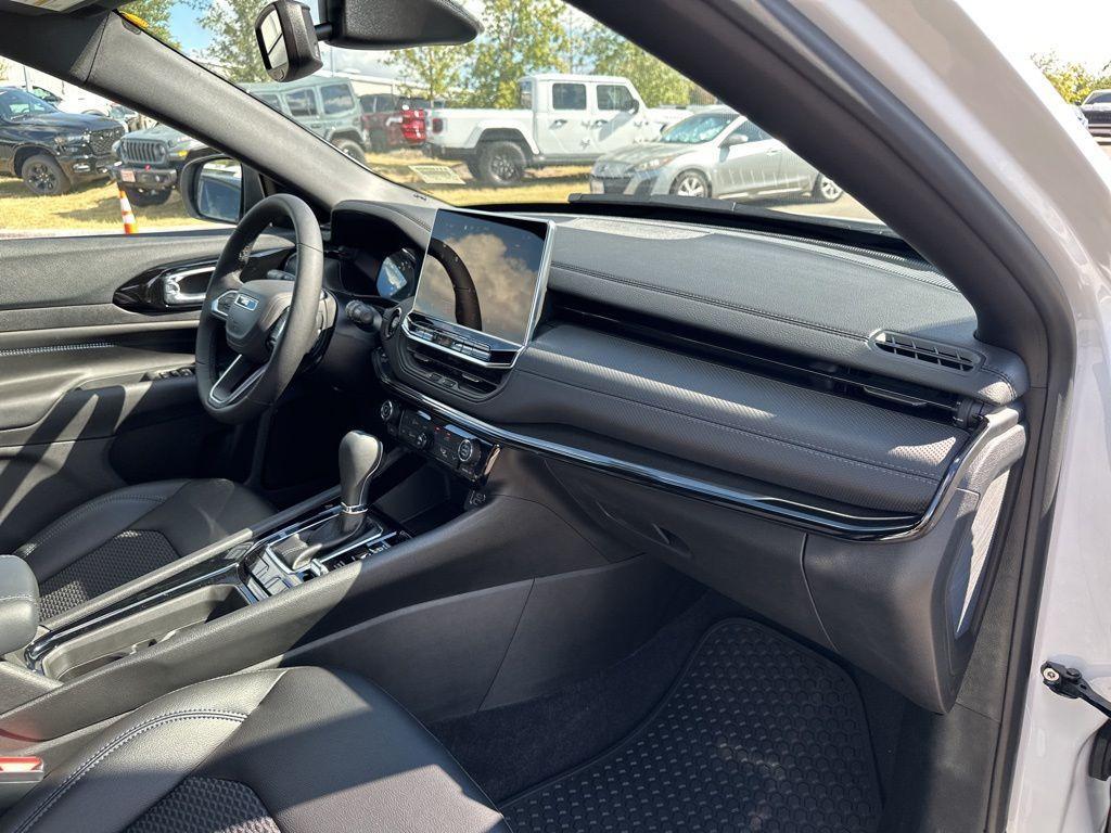new 2026 Jeep Compass car, priced at $37,965