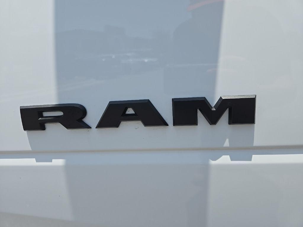 new 2025 Ram 2500 car, priced at $92,072