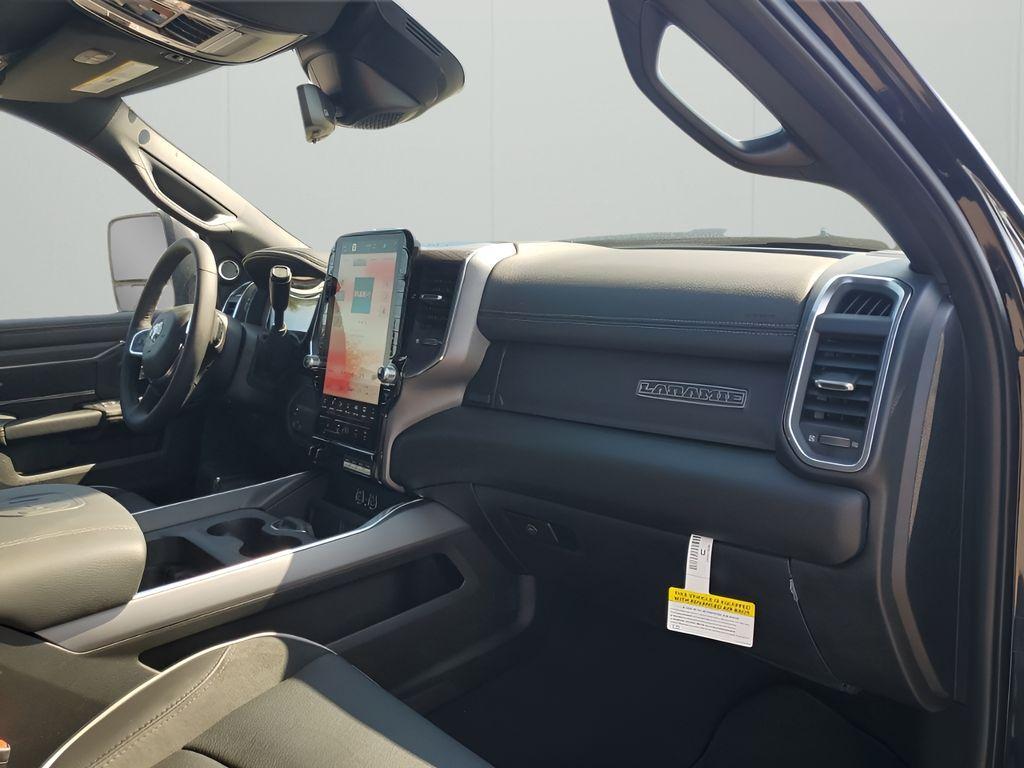 new 2025 Ram 2500 car, priced at $81,575