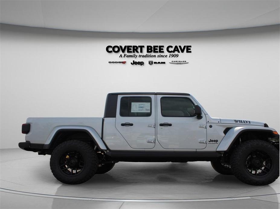 new 2024 Jeep Gladiator car, priced at $67,532