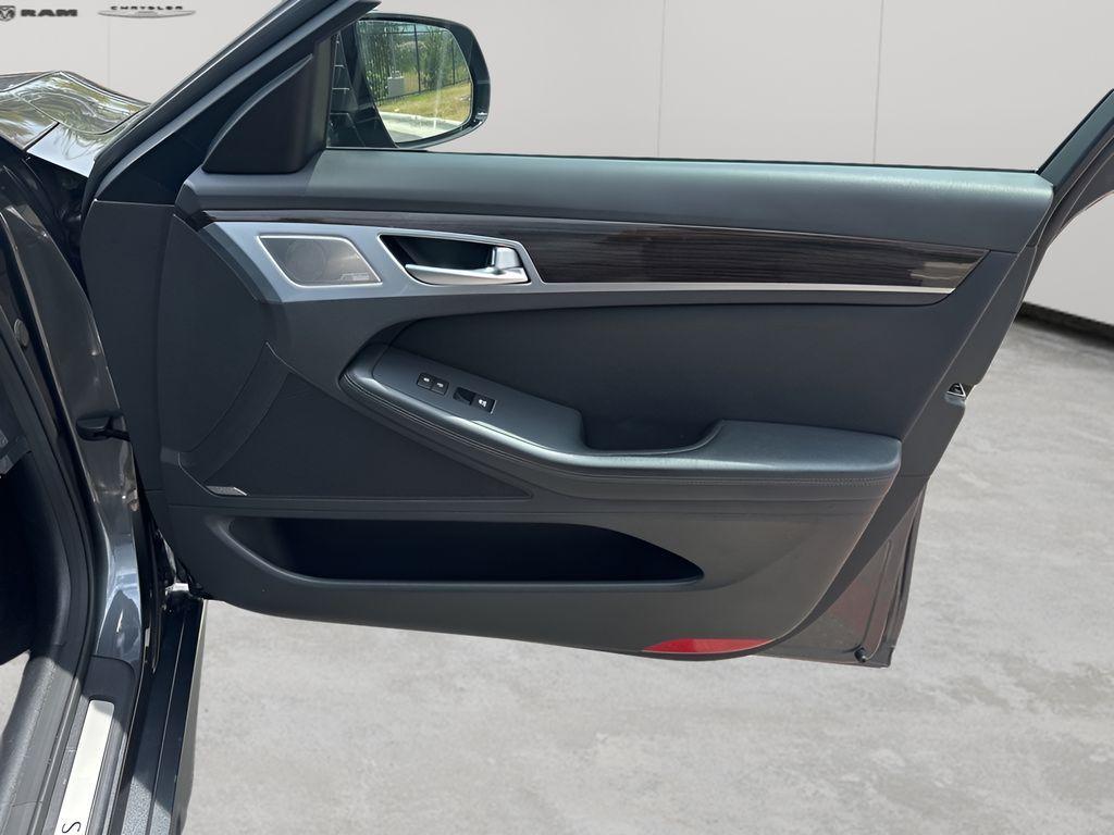 used 2019 Genesis G80 car, priced at $22,497