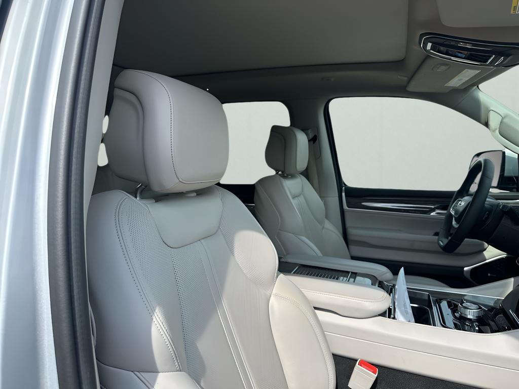 used 2022 Jeep Wagoneer car, priced at $36,950