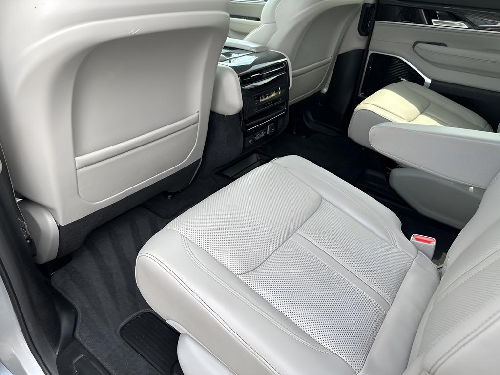 used 2022 Jeep Wagoneer car, priced at $36,950