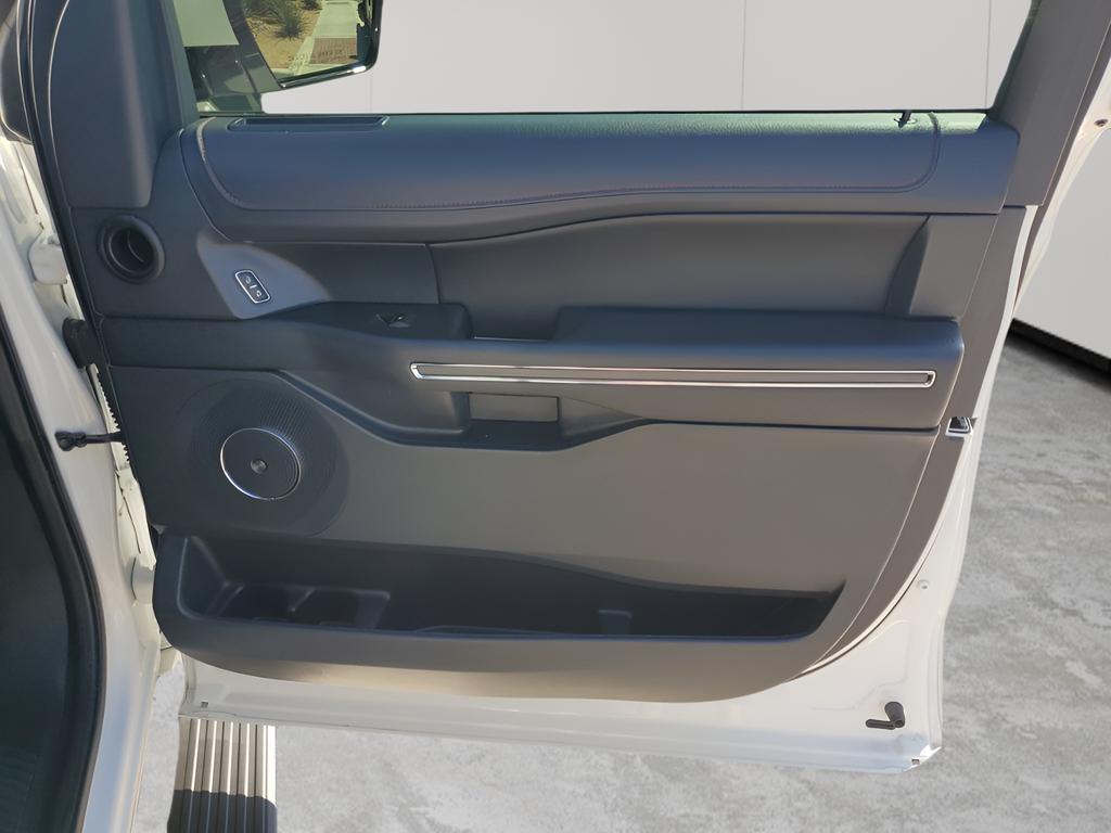 used 2022 Ford Expedition Max car, priced at $53,896