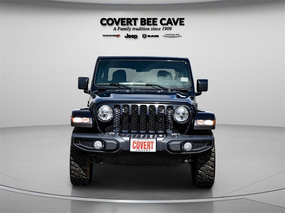 used 2023 Jeep Gladiator car, priced at $46,207