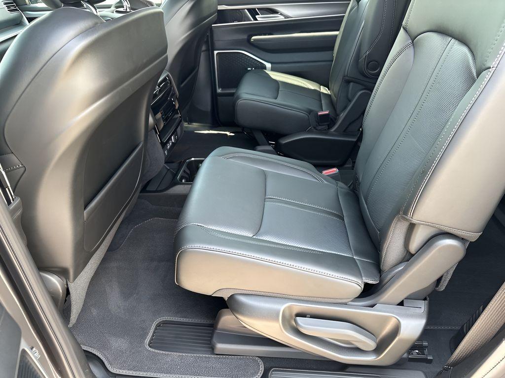 new 2025 Jeep Wagoneer car, priced at $65,275