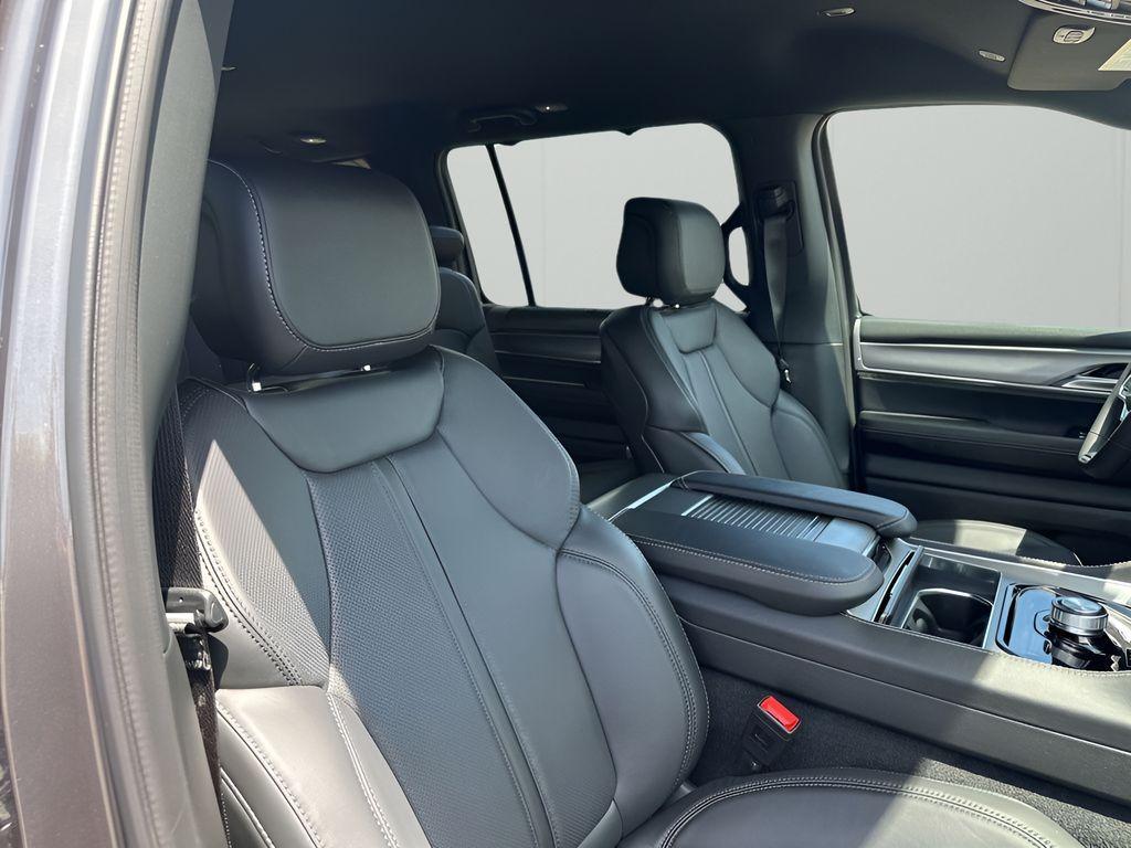 new 2025 Jeep Wagoneer car, priced at $65,275