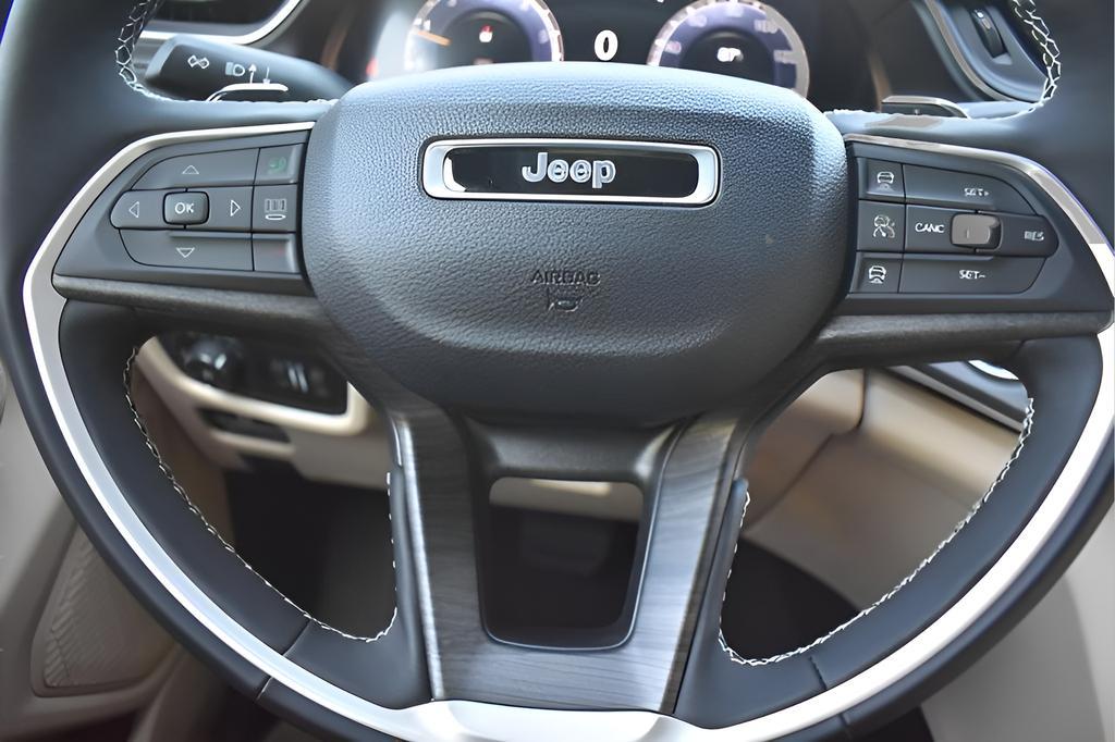 new 2025 Jeep Grand Cherokee car