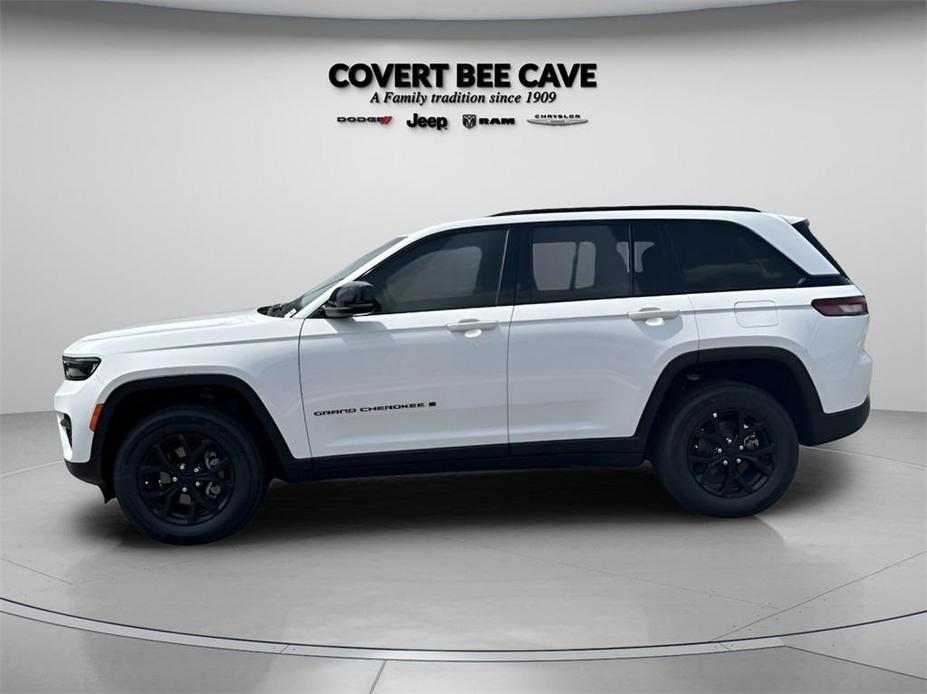 new 2024 Jeep Grand Cherokee car, priced at $41,592