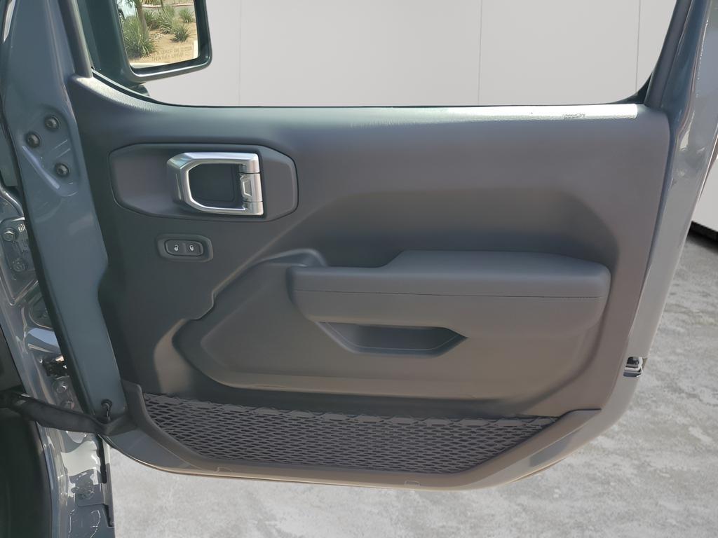 new 2026 Jeep Wrangler car, priced at $41,387