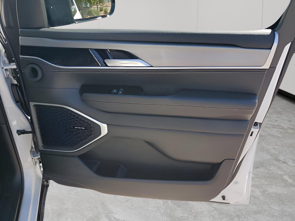 new 2025 Jeep Wagoneer car, priced at $65,042