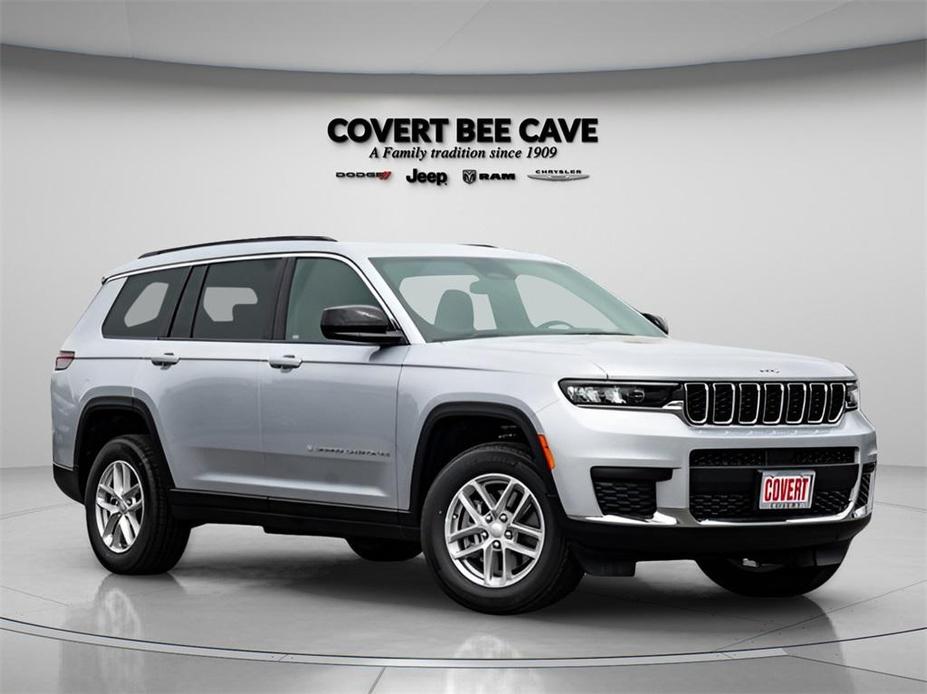 new 2024 Jeep Grand Cherokee L car, priced at $39,289