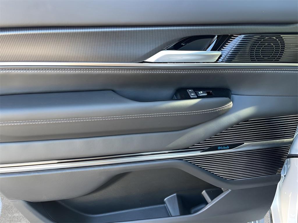 new 2025 Jeep Grand Wagoneer car, priced at $101,110