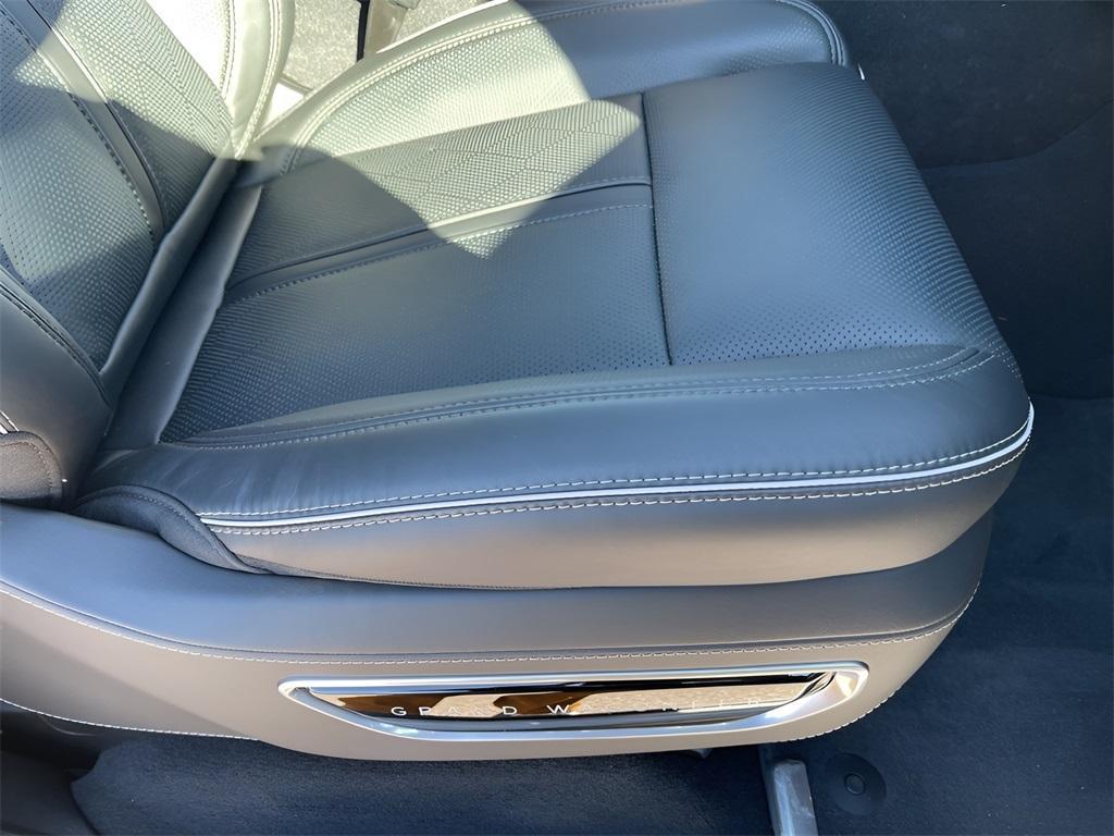 new 2025 Jeep Grand Wagoneer car, priced at $101,110