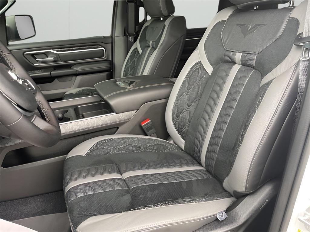 new 2025 Ram 1500 car, priced at $76,614