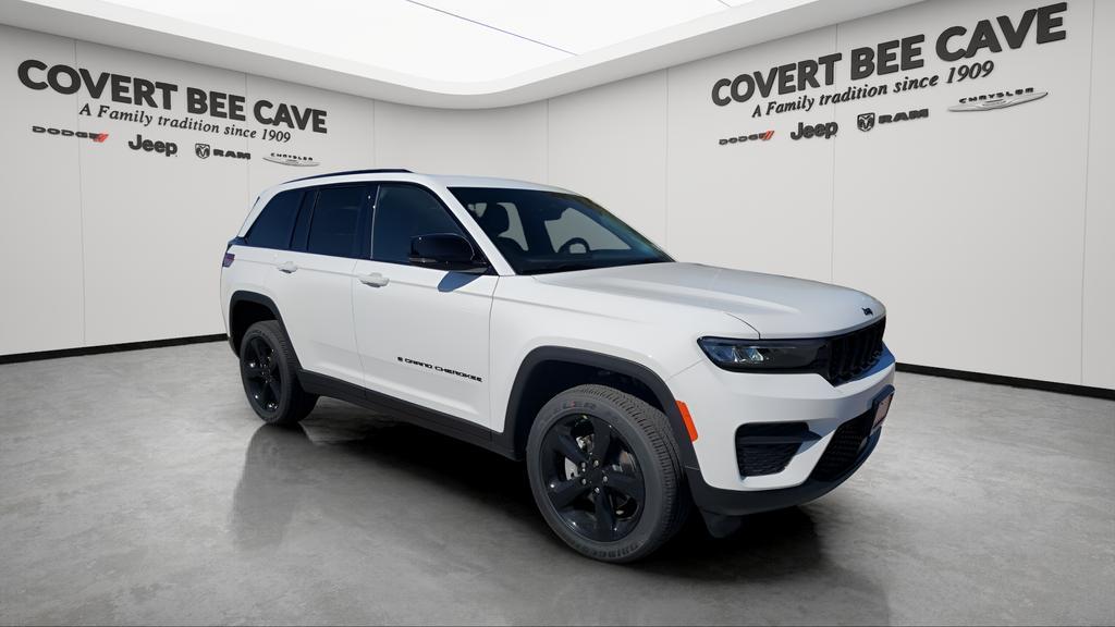new 2025 Jeep Grand Cherokee car, priced at $40,935