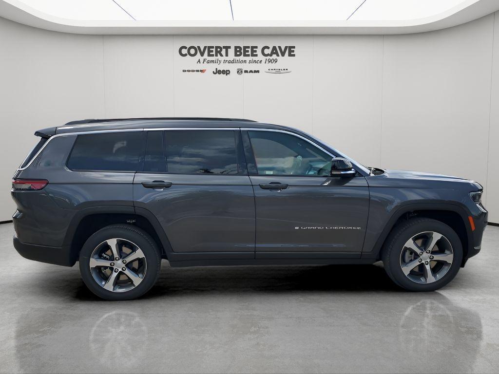 new 2025 Jeep Grand Cherokee L car, priced at $51,584