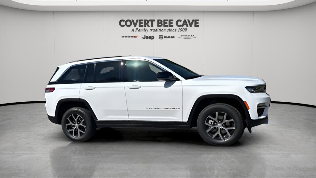 new 2025 Jeep Grand Cherokee car, priced at $39,614