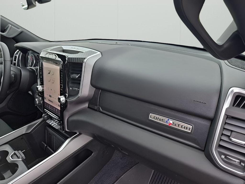 new 2025 Ram 1500 car, priced at $54,622