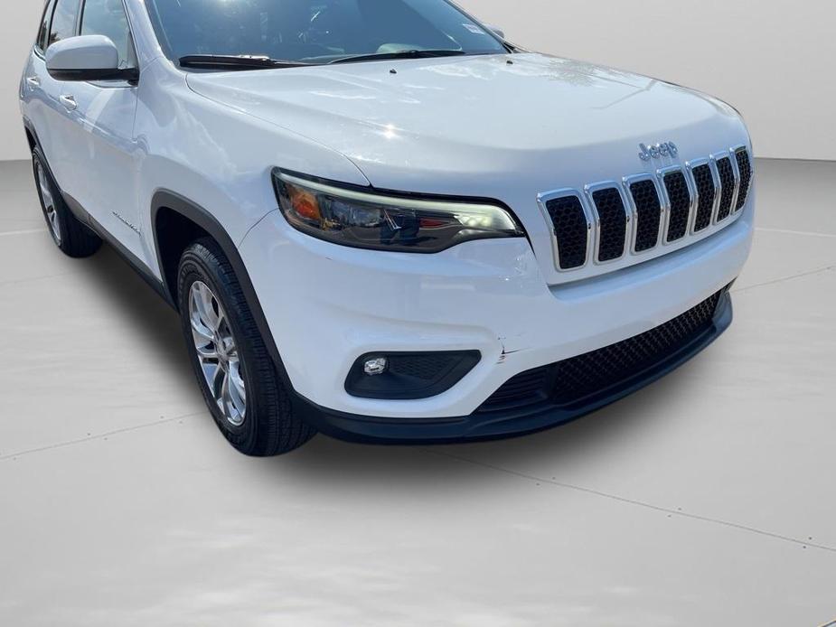 used 2019 Jeep Cherokee car, priced at $21,160