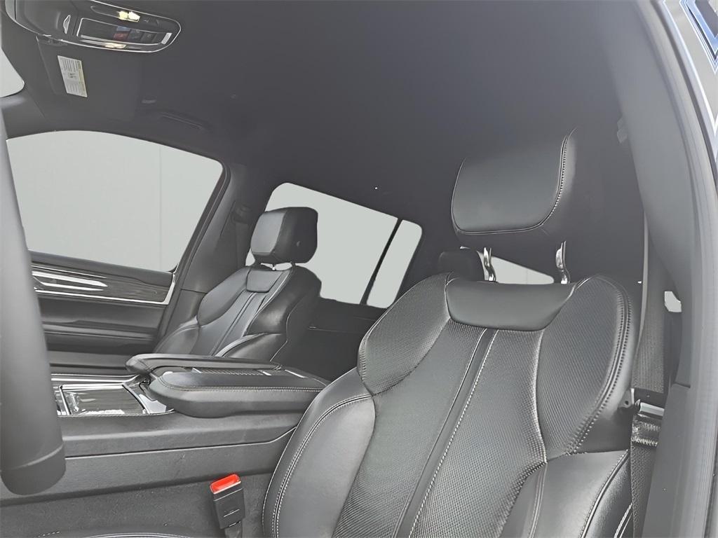 used 2022 Jeep Wagoneer car, priced at $43,988