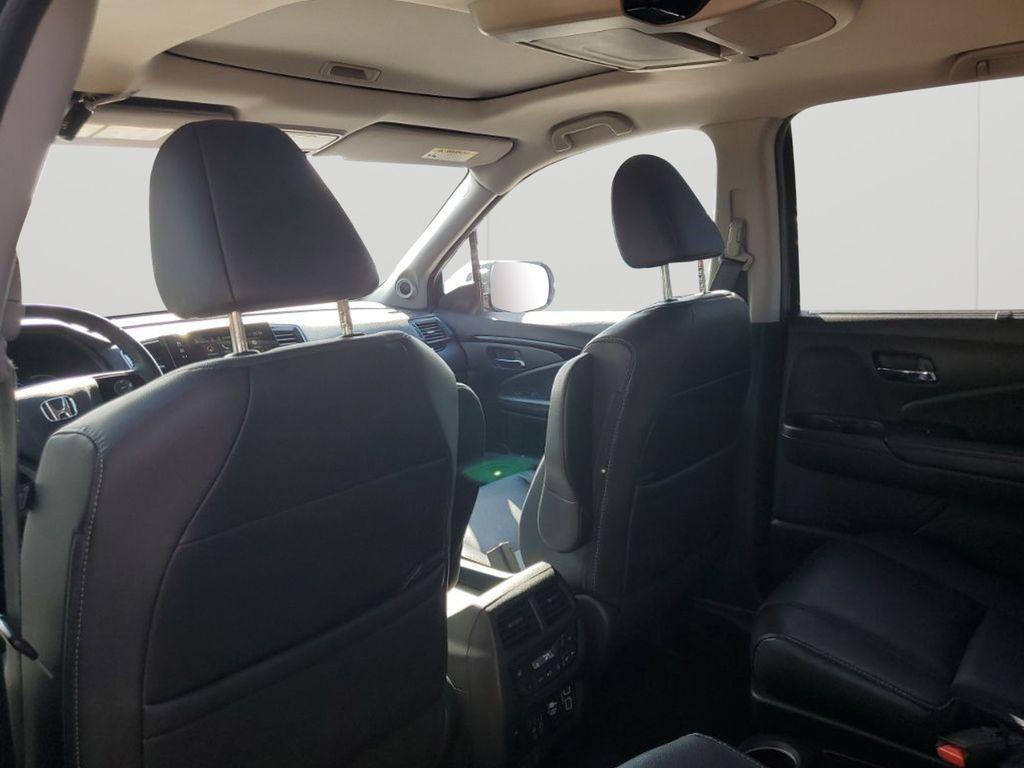 used 2022 Honda Pilot car, priced at $31,787