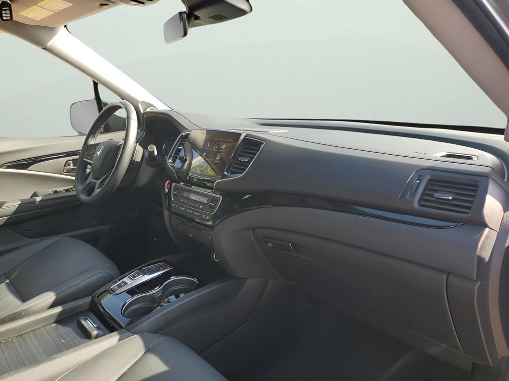 used 2022 Honda Pilot car, priced at $31,787