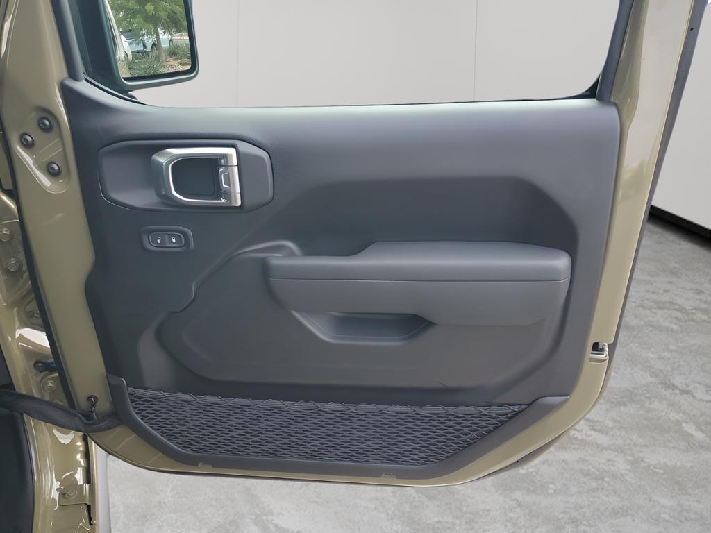 new 2025 Jeep Gladiator car, priced at $50,895