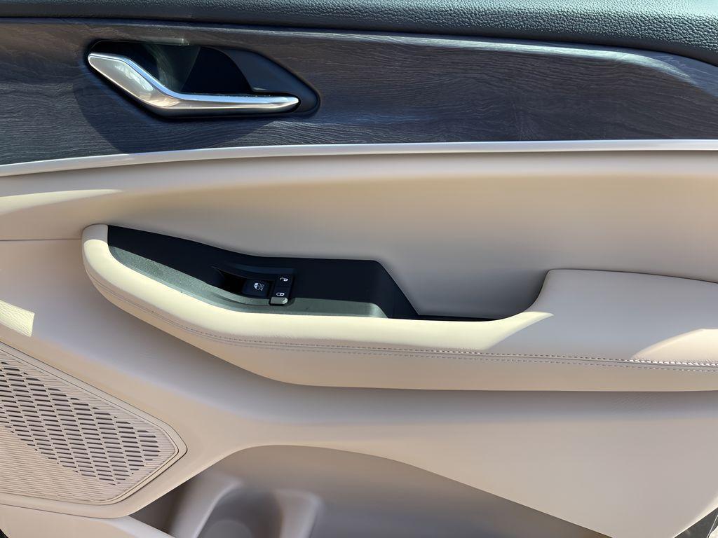 new 2025 Jeep Grand Cherokee L car, priced at $50,707