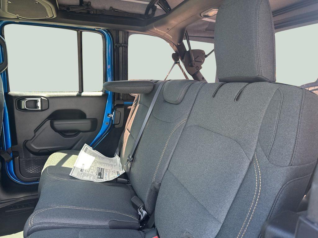 new 2025 Jeep Wrangler car, priced at $38,600