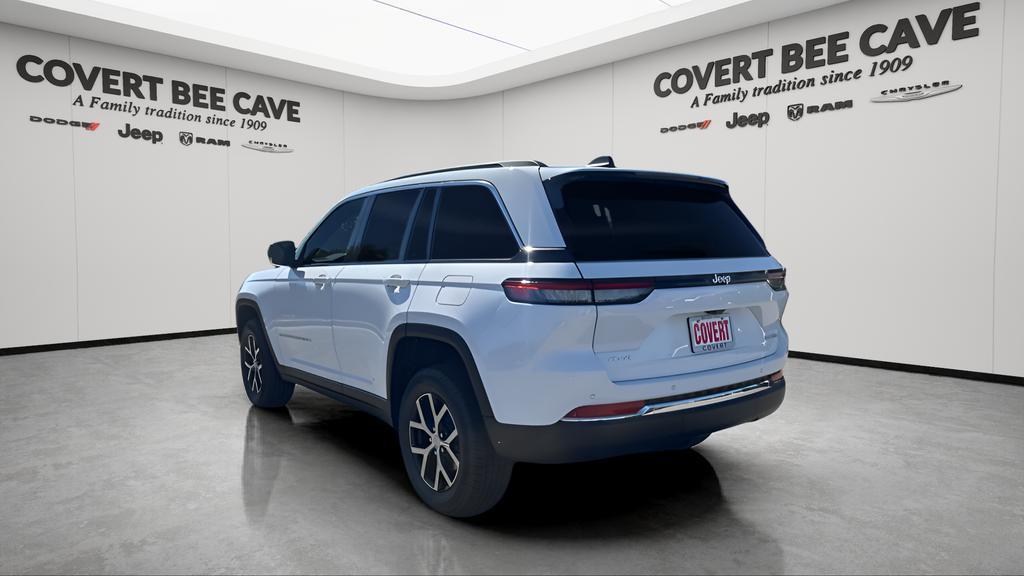new 2025 Jeep Grand Cherokee car, priced at $41,574