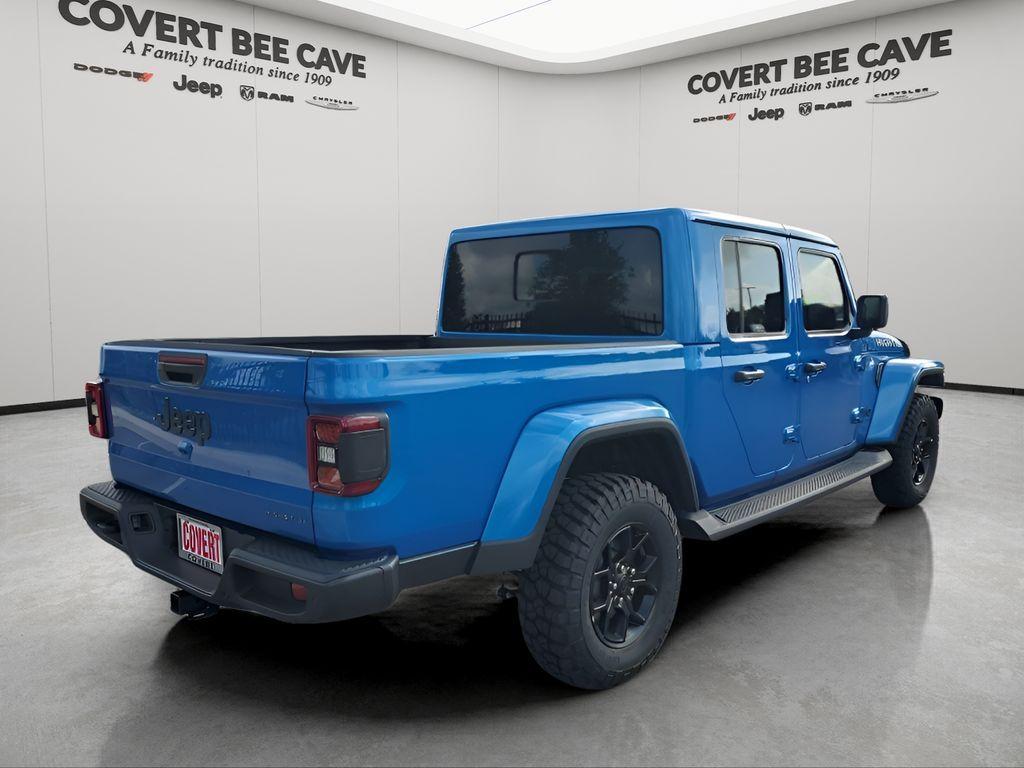 new 2025 Jeep Gladiator car, priced at $42,226