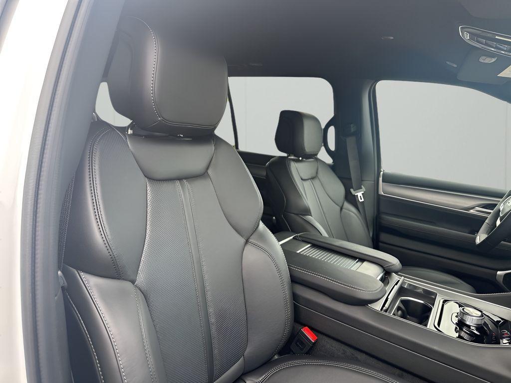 new 2025 Jeep Wagoneer car, priced at $60,735