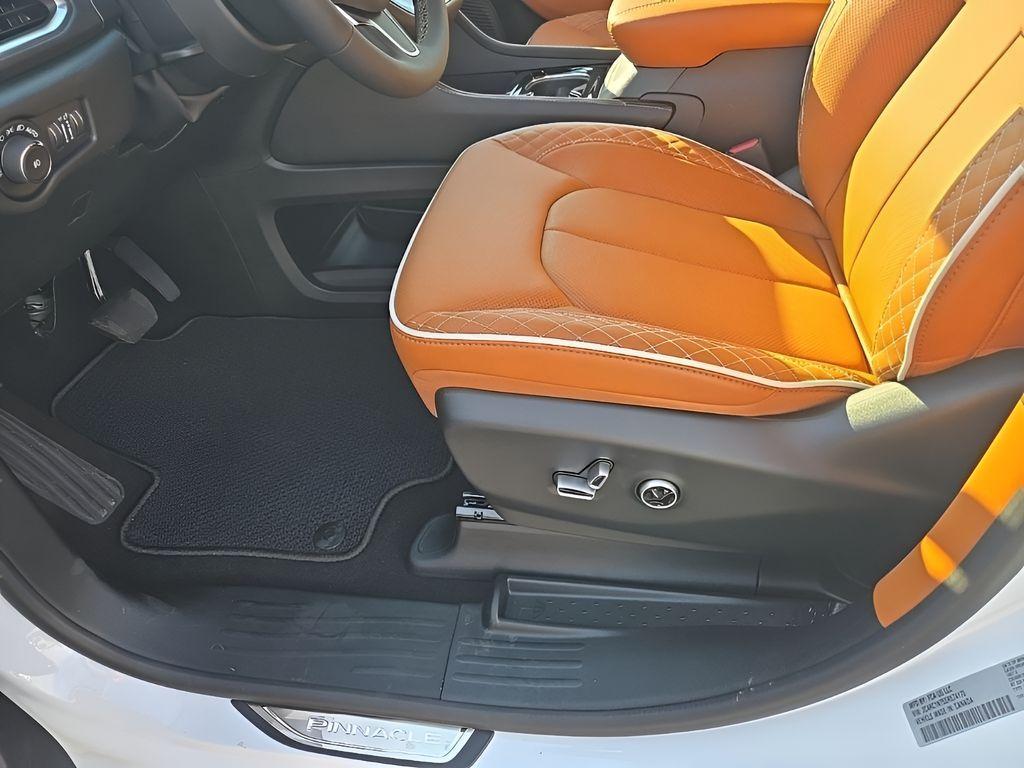 new 2025 Chrysler Pacifica Hybrid car, priced at $55,541