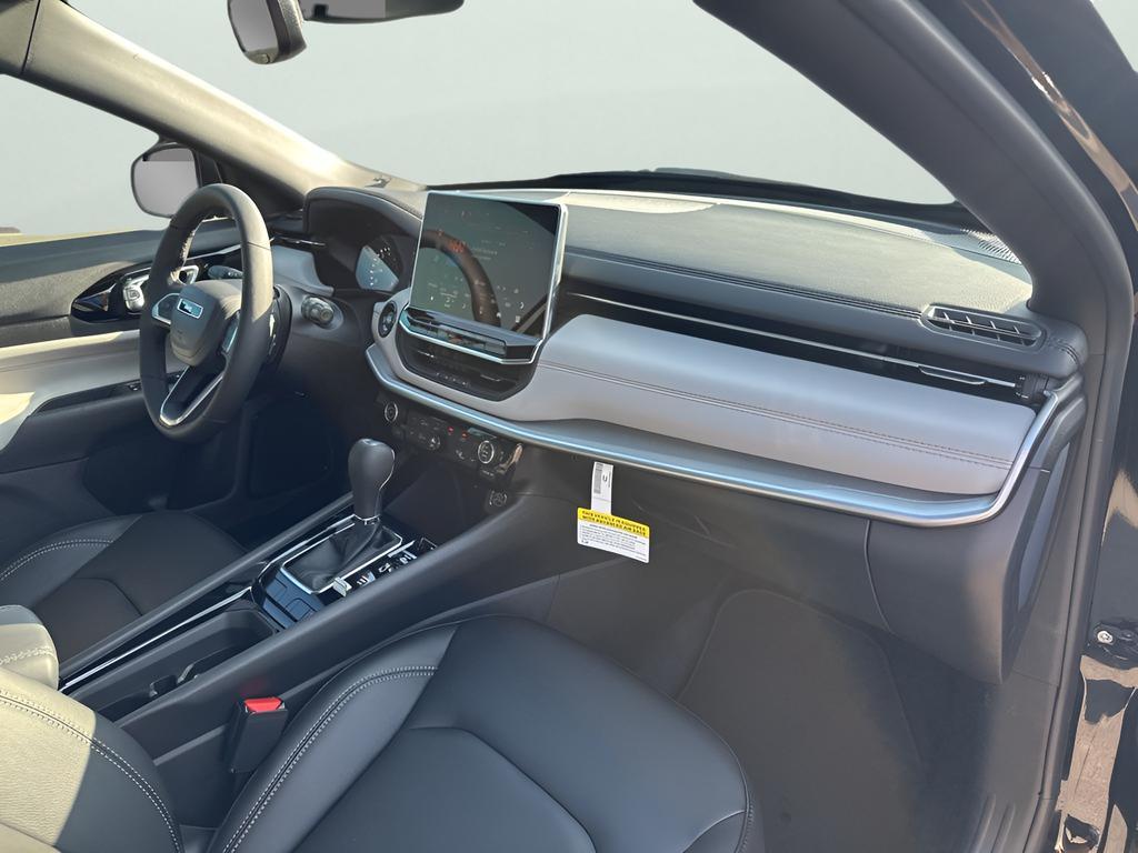 new 2026 Jeep Compass car, priced at $33,125