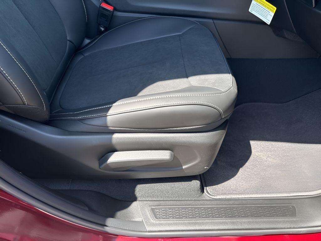 new 2025 Jeep Grand Cherokee car, priced at $41,925