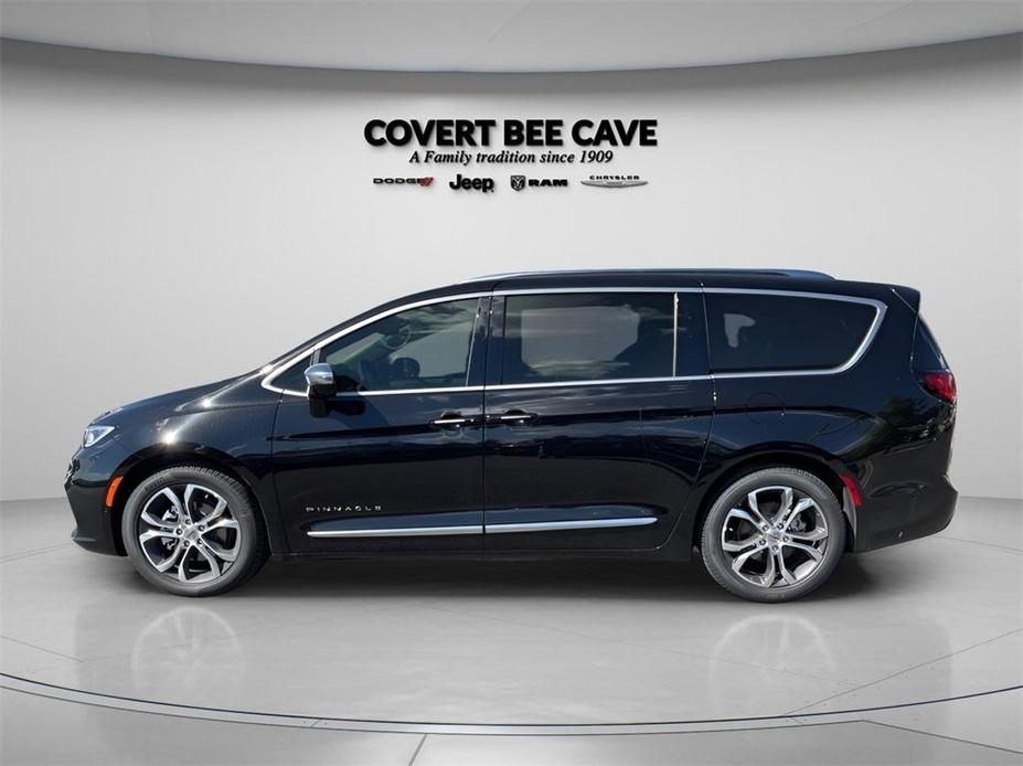 new 2024 Chrysler Pacifica car, priced at $53,430