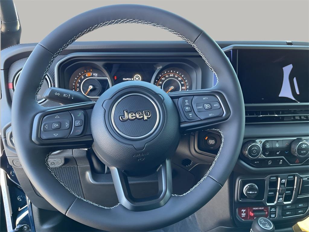 new 2025 Jeep Wrangler car, priced at $62,155